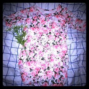 🌸Floral Blouse 🌸